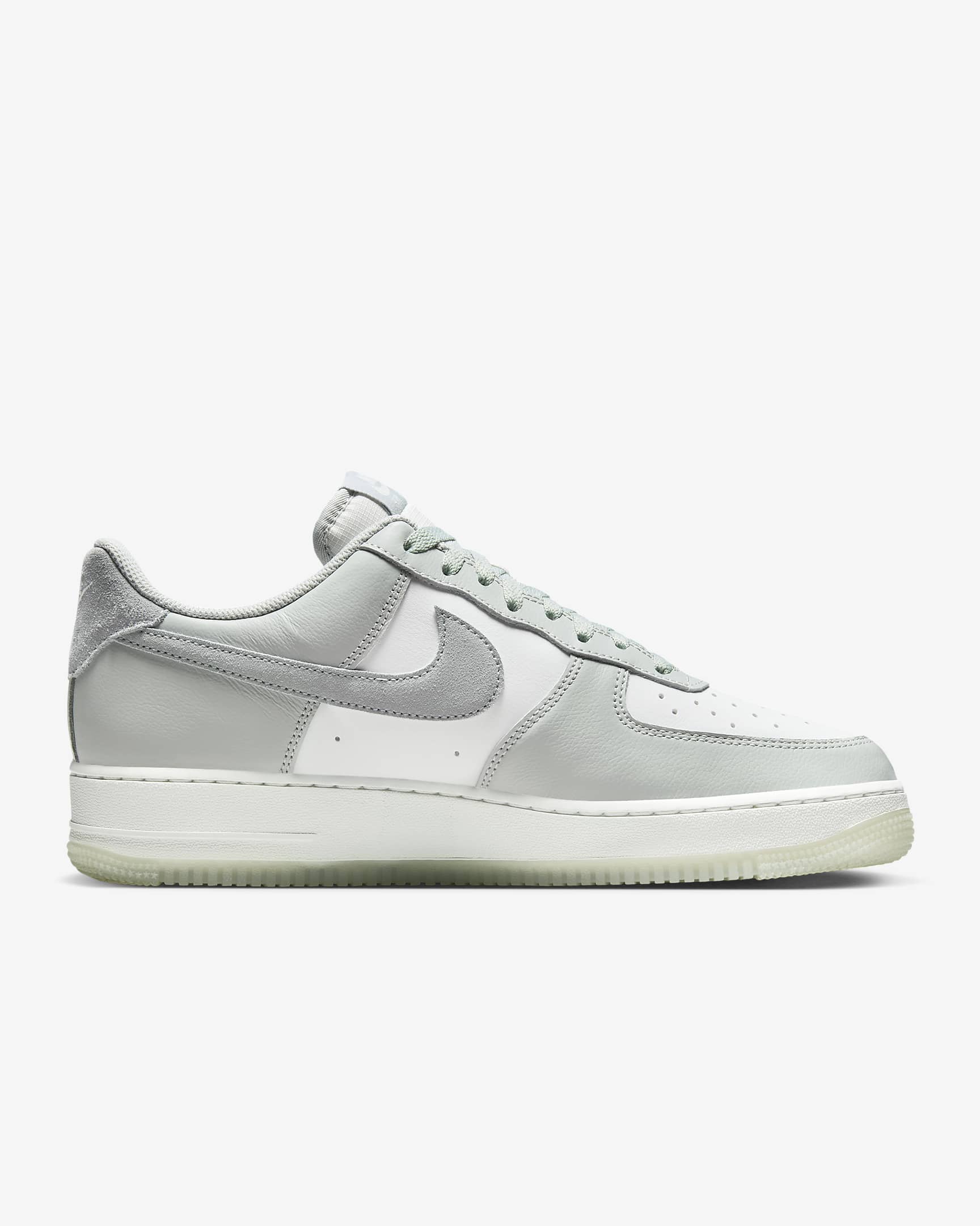 AIR FORCE 1 '07 LV8 - FJ4170