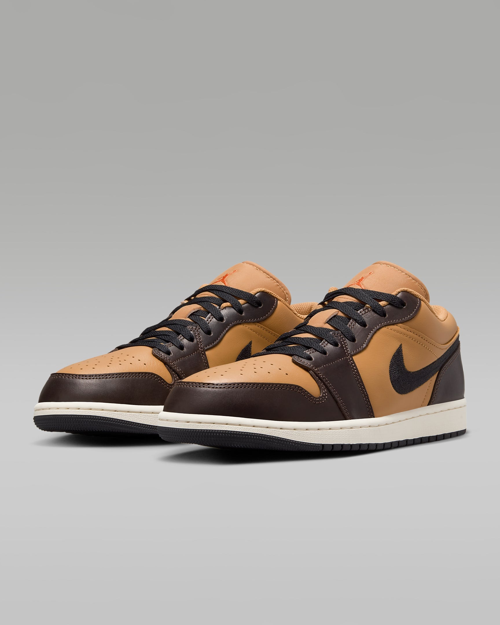 "AIR JORDAN 1 LOW SE " - HQ3603