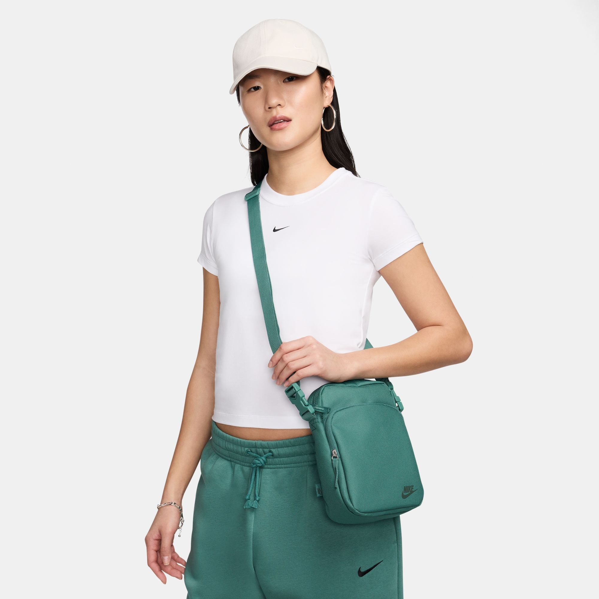 NIKE HERITAGE CROSSBODY BAG 4L - DB0456