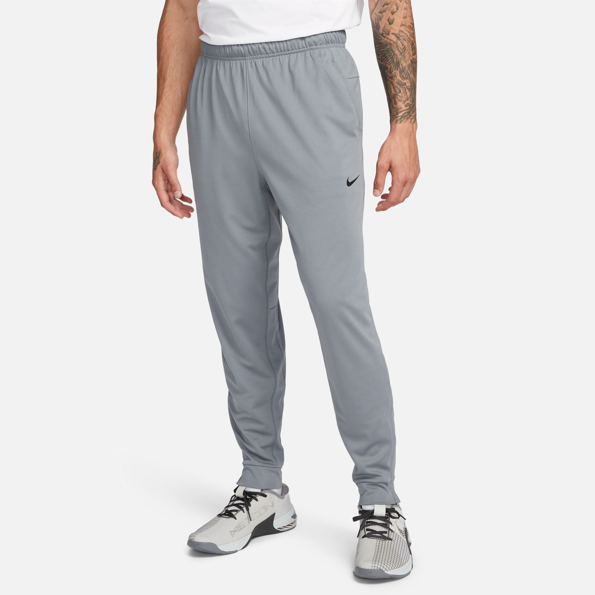 Men's Dri-FIT Tapered Versatile Trousers - FB7509