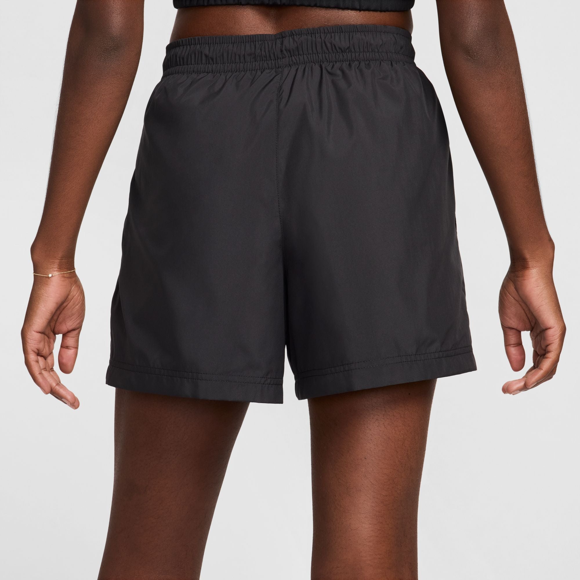 Women's Mid-Rise Woven Shorts - FV7557