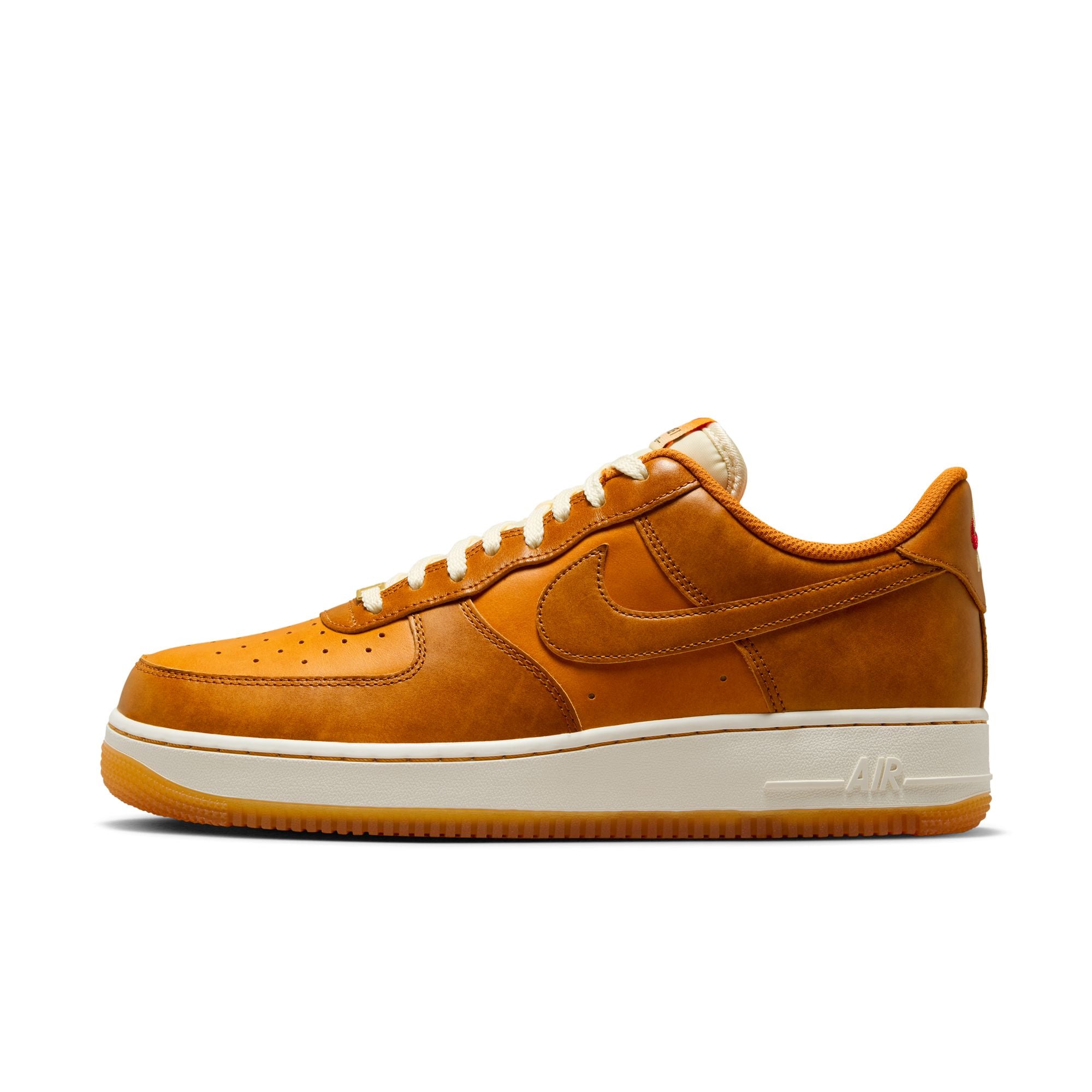 "AIR FORCE 1 '07 LV8 " - HQ3639