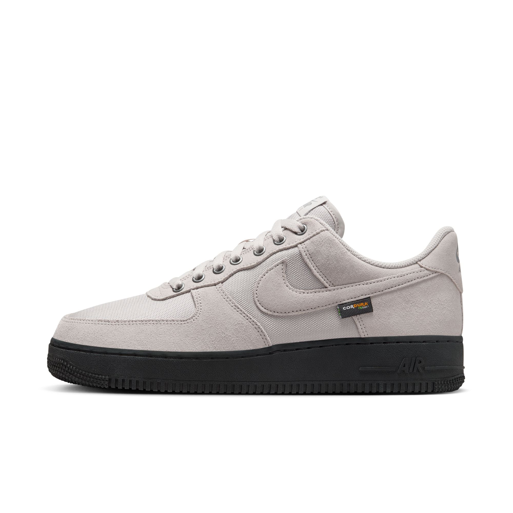 NIKE AIR FORCE 1 '07 - HQ3822