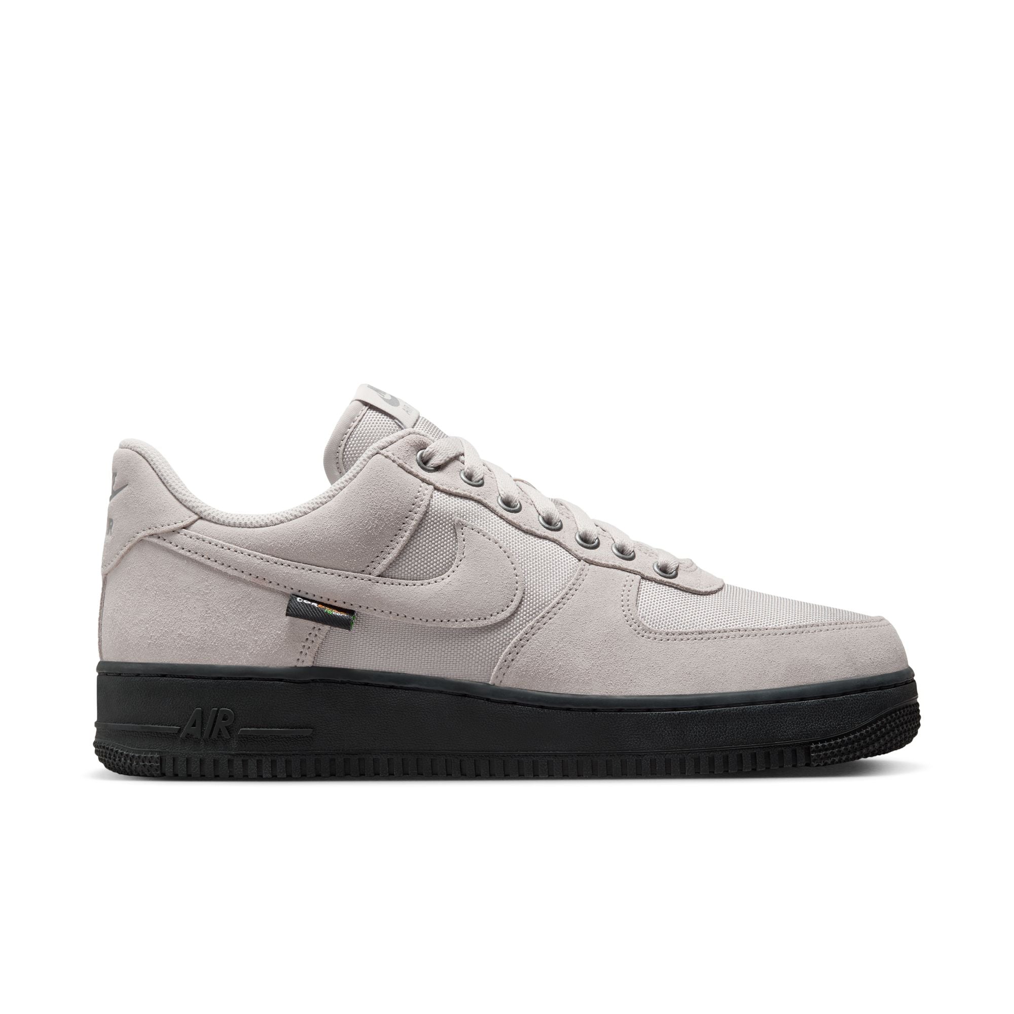 NIKE AIR FORCE 1 '07 - HQ3822