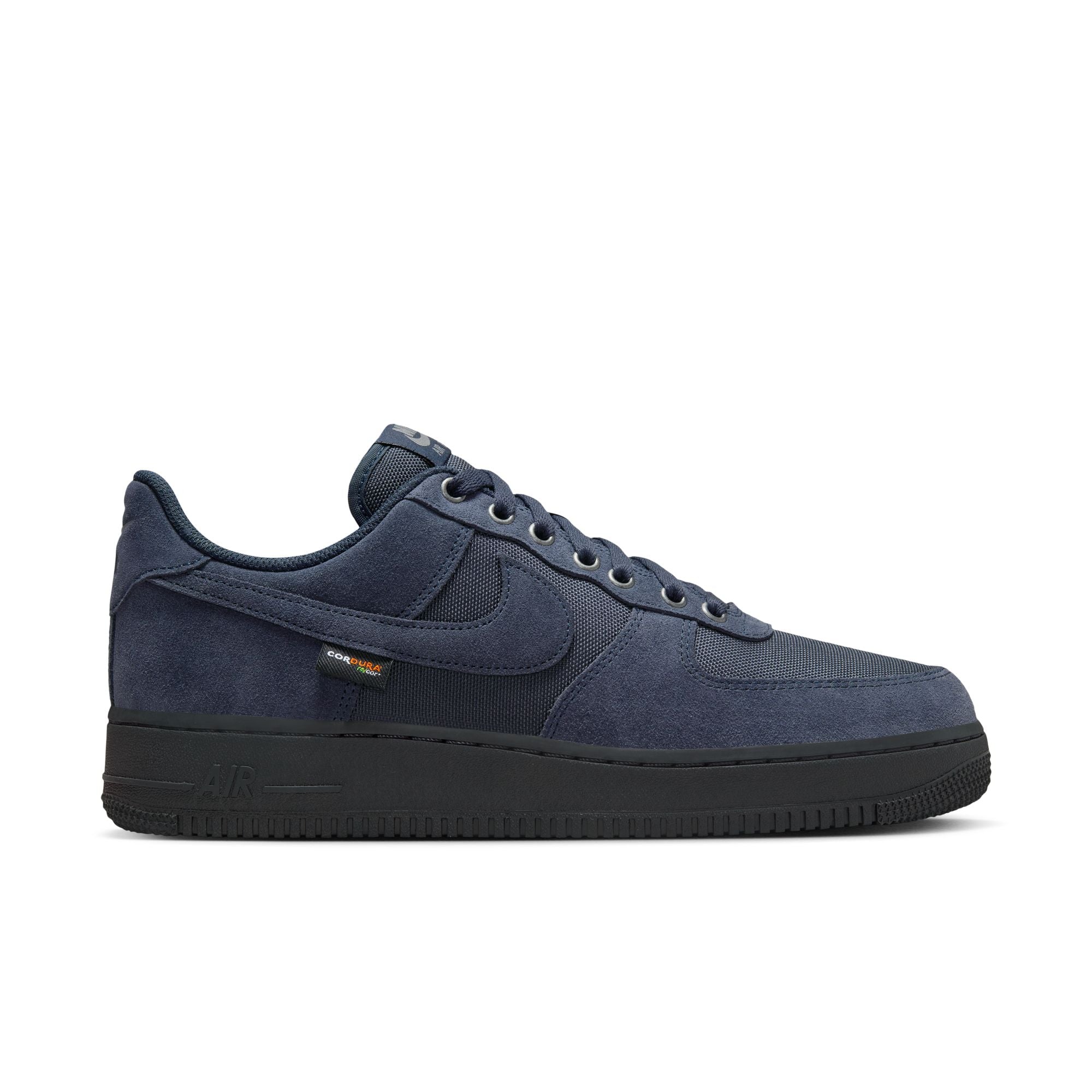 NIKE AIR FORCE 1 '07 - HQ3822