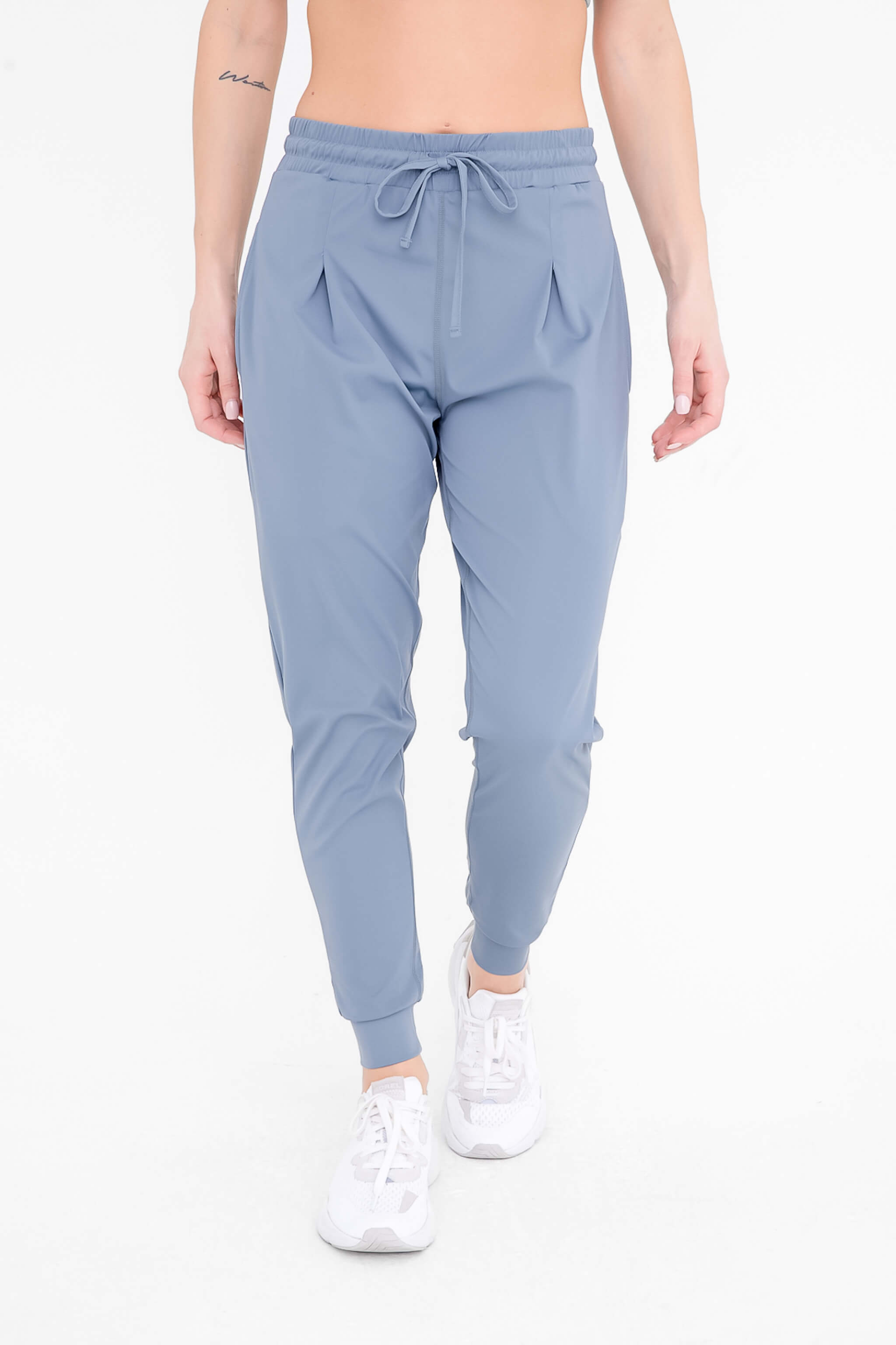 SOLID PLEATED FRONT JOGGERS - RK010