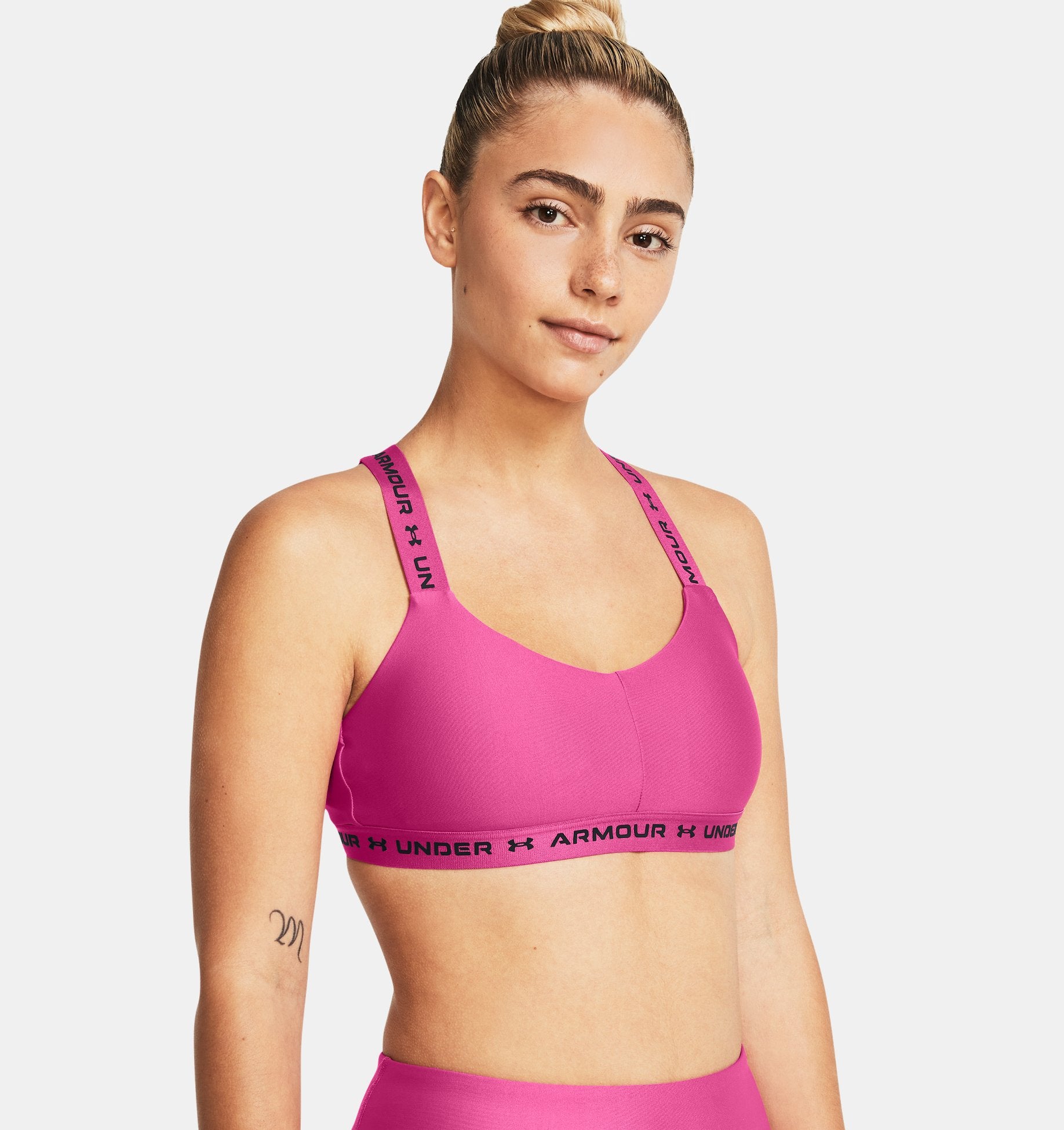 WOMEN'S UA CROSSBACK LOW SPORTS BRA - 1361033