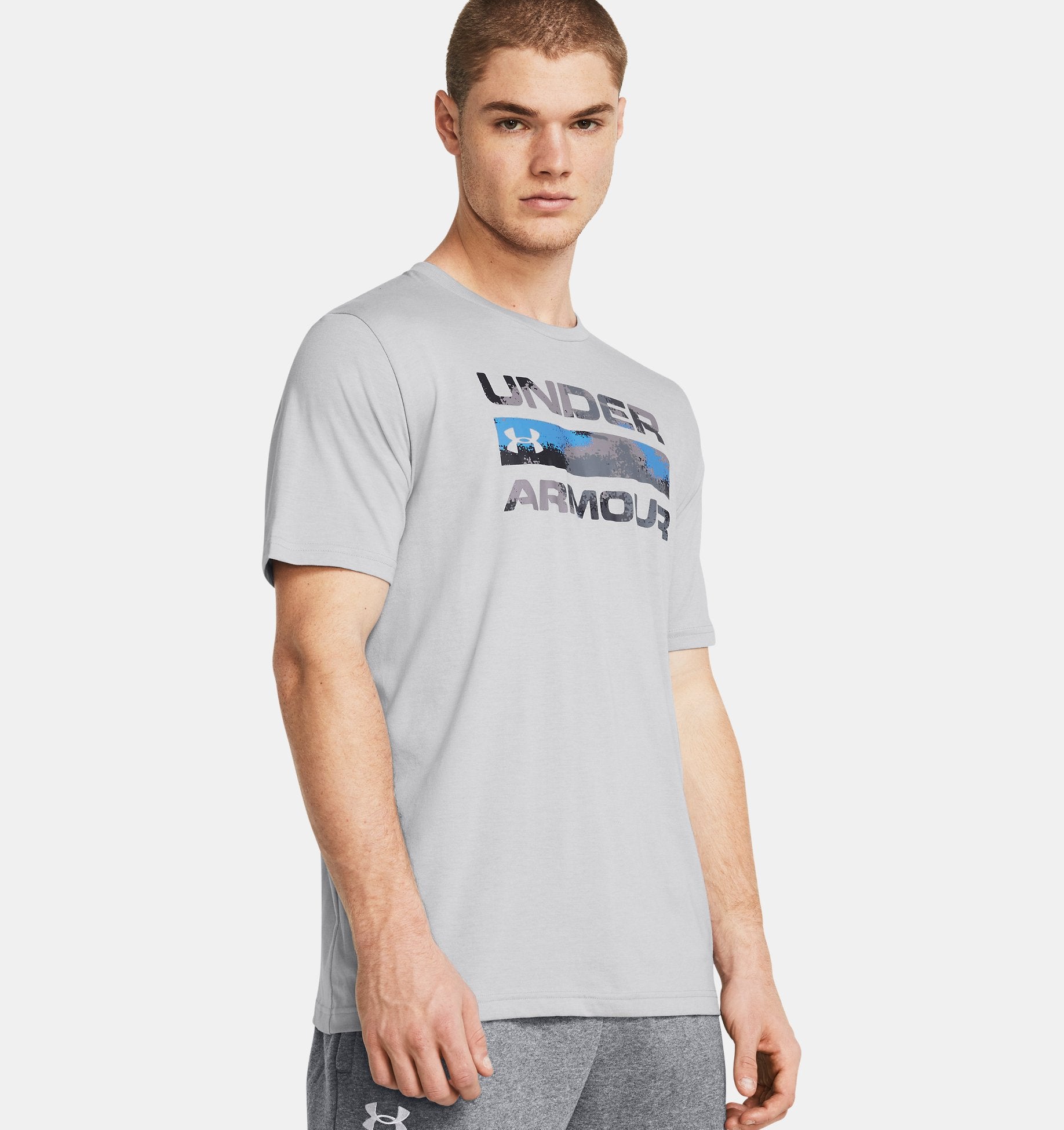 Men's UA Stacked Logo Fill T-Shirt - 1361903 – The Sports Center