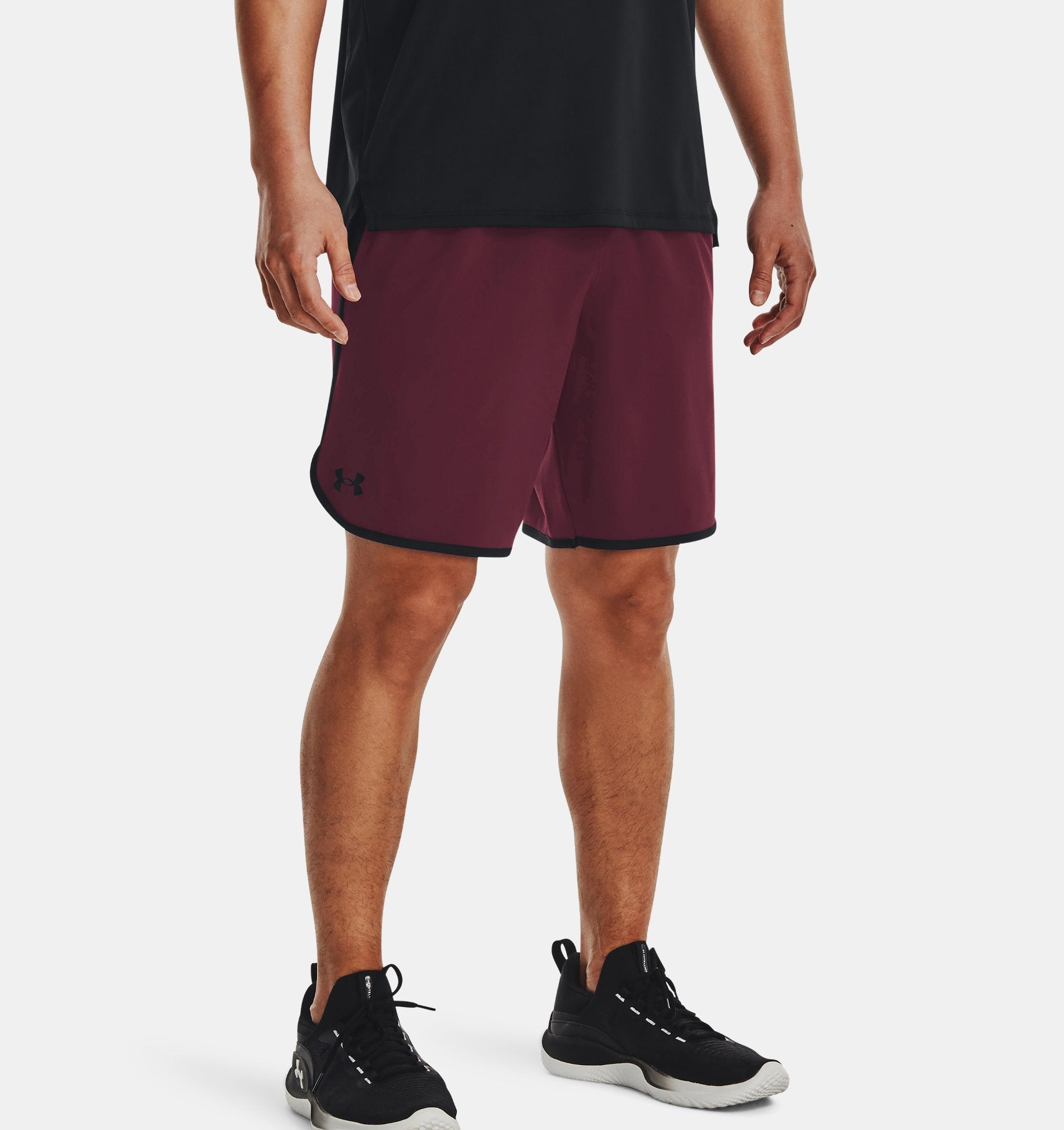 UA HIIT WOVEN 8 IN SHORTS - 1377026