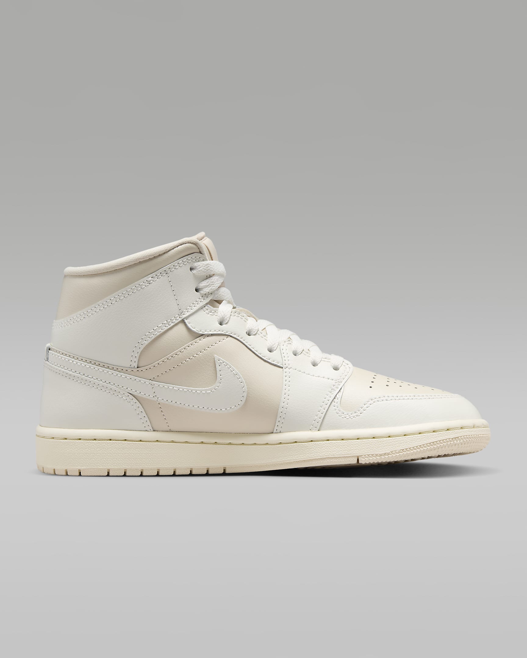 AIR JORDAN 1 MID - BQ6472