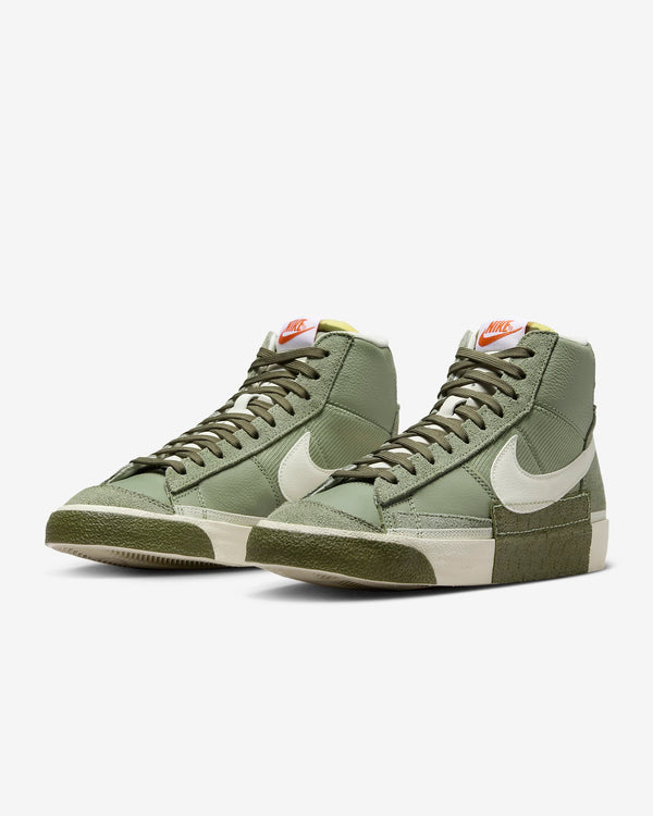 NIKE BLAZER MID PRO CLUB - DQ7673