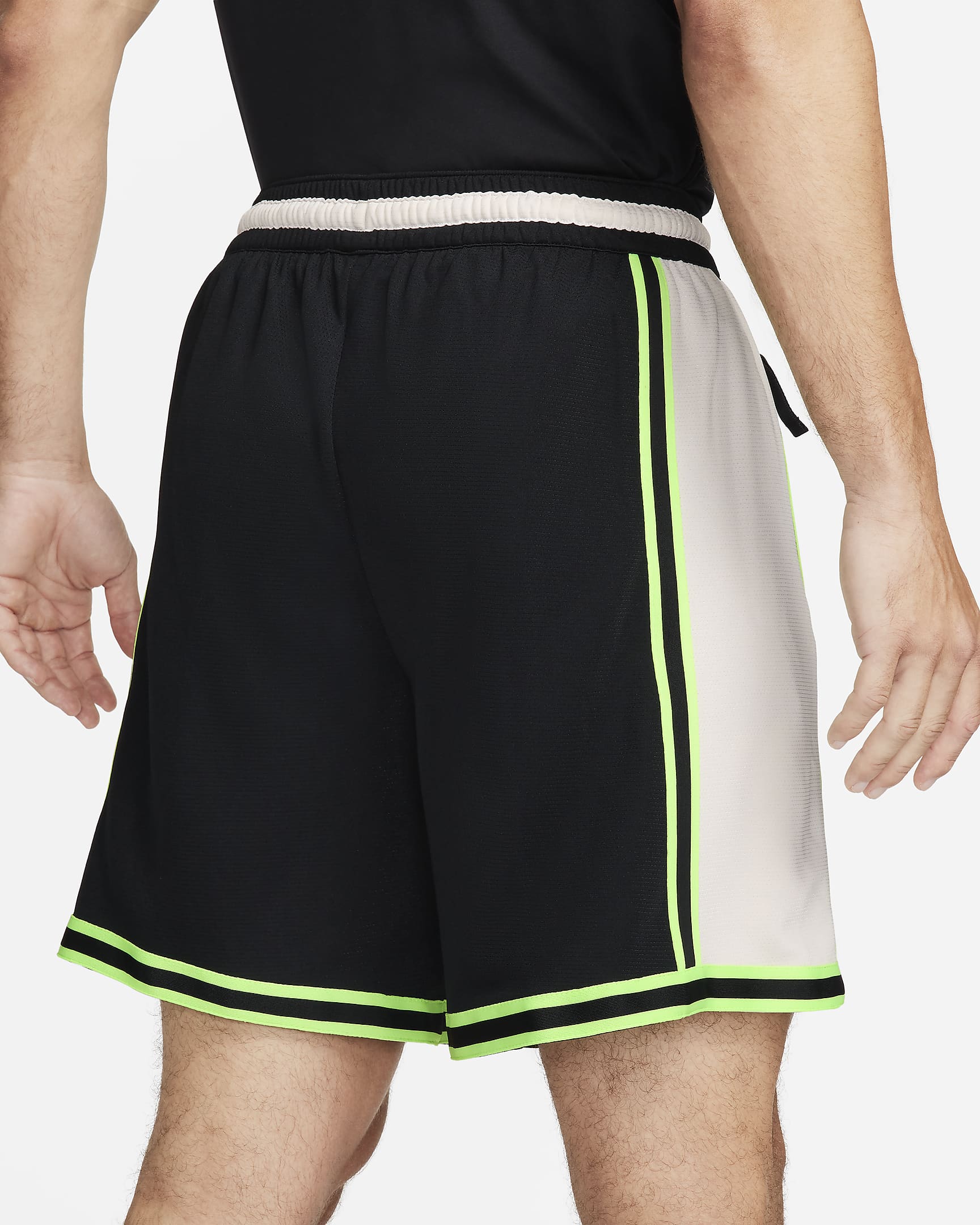 MENS DRI-FIT DNA+ 8-INCH SHORT - CV1897