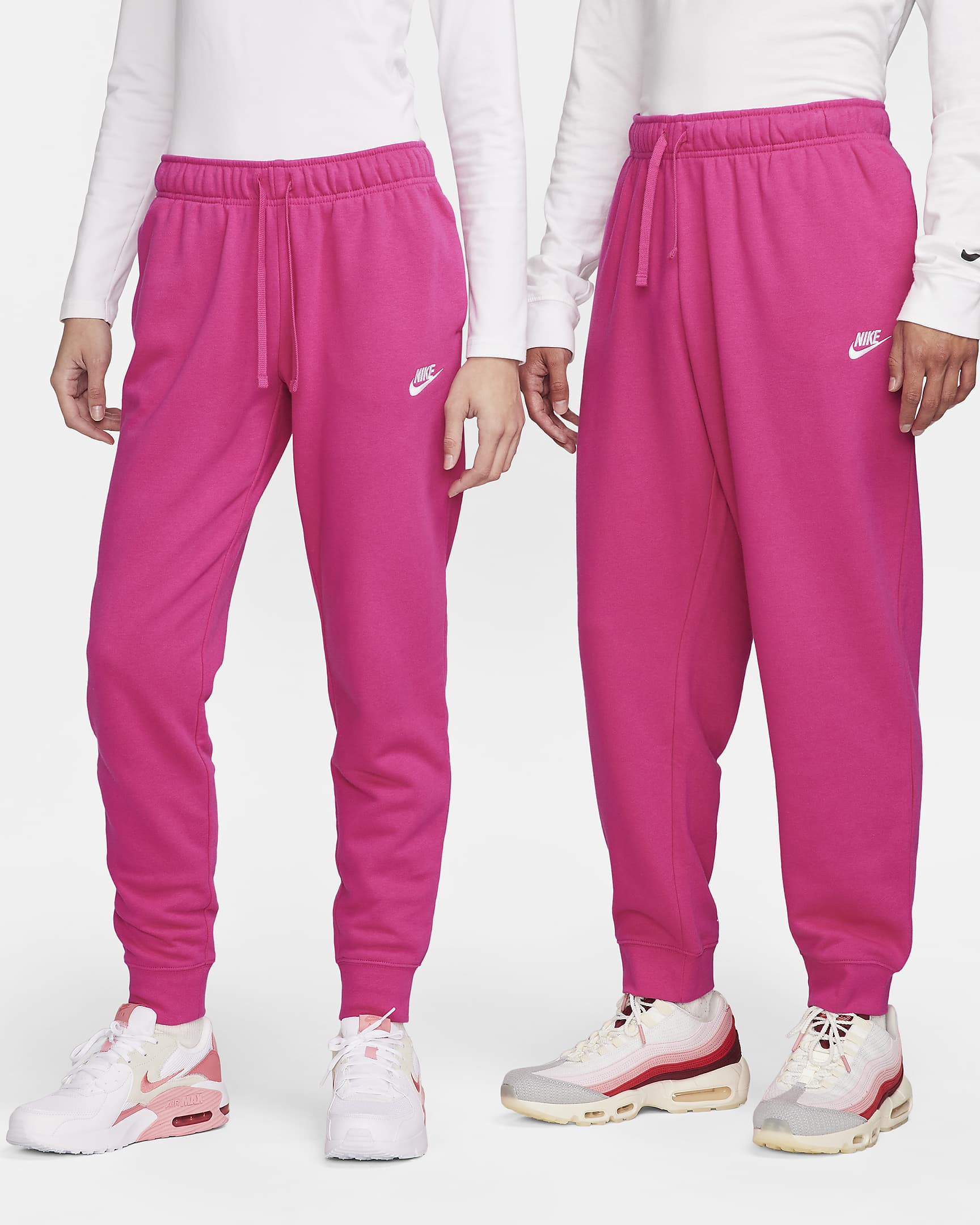 WOMENS CLUB FLEECE MID-RISE JOGGER - DQ5191