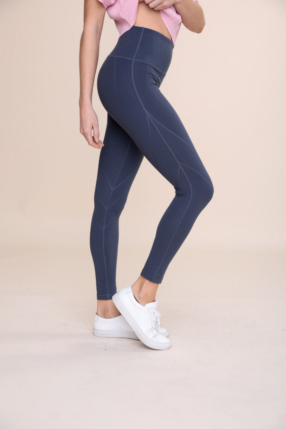 Venice High-Waist Leggings with Seam Details - APH-A0883 – The Sports Center