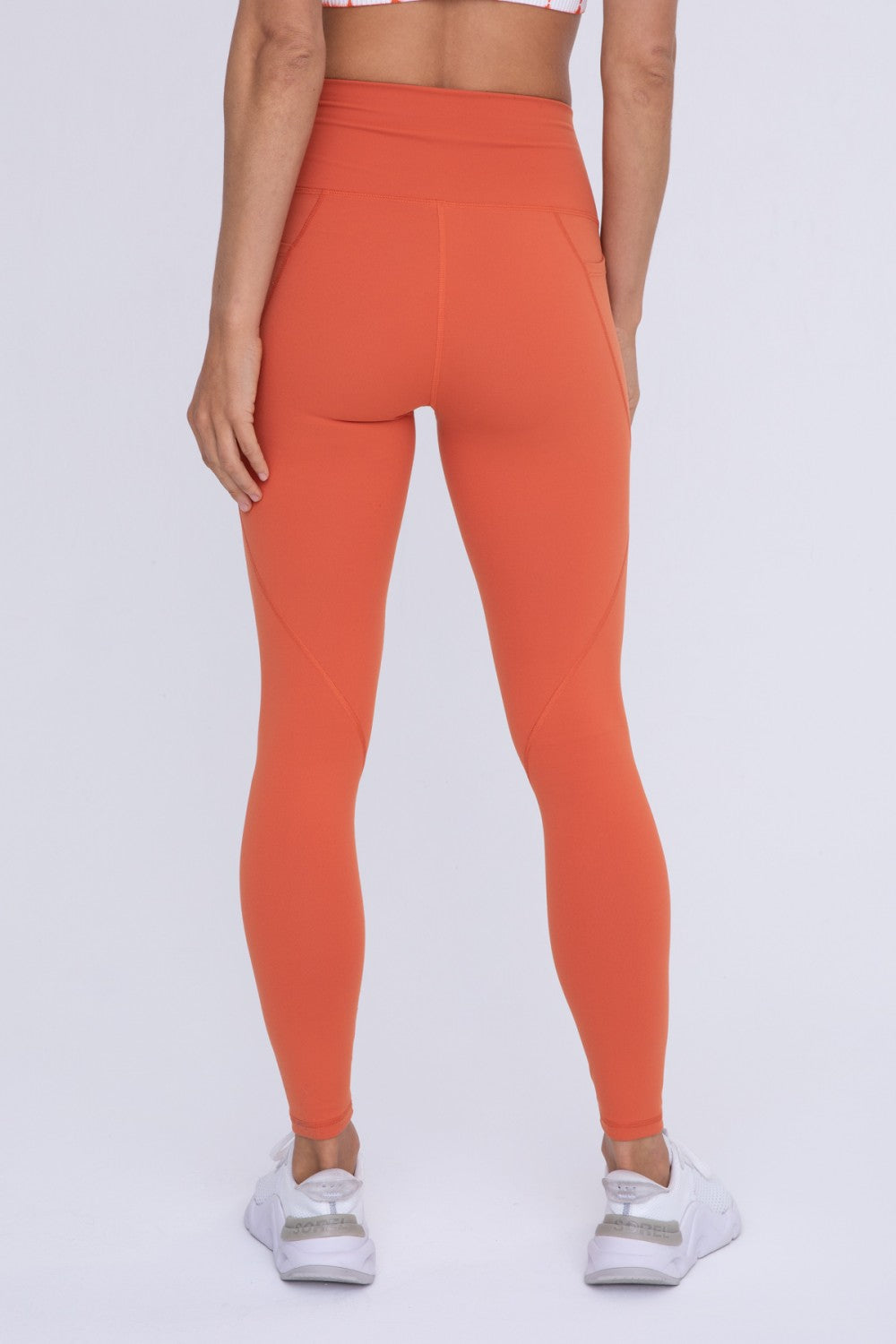 TAPERED BAND ESSENTIAL SOLID HIGH-WAIST LEGGING - BP600