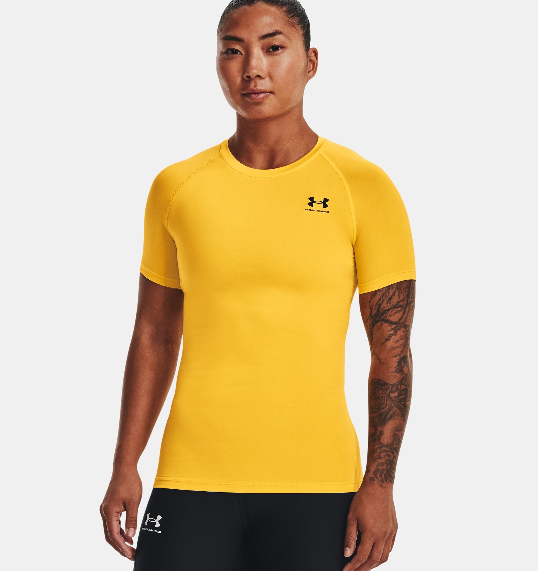 Under Armour Women's HeatGear Compression Short-Sleeve T-Shirt : :  Clothing, Shoes & Accessories