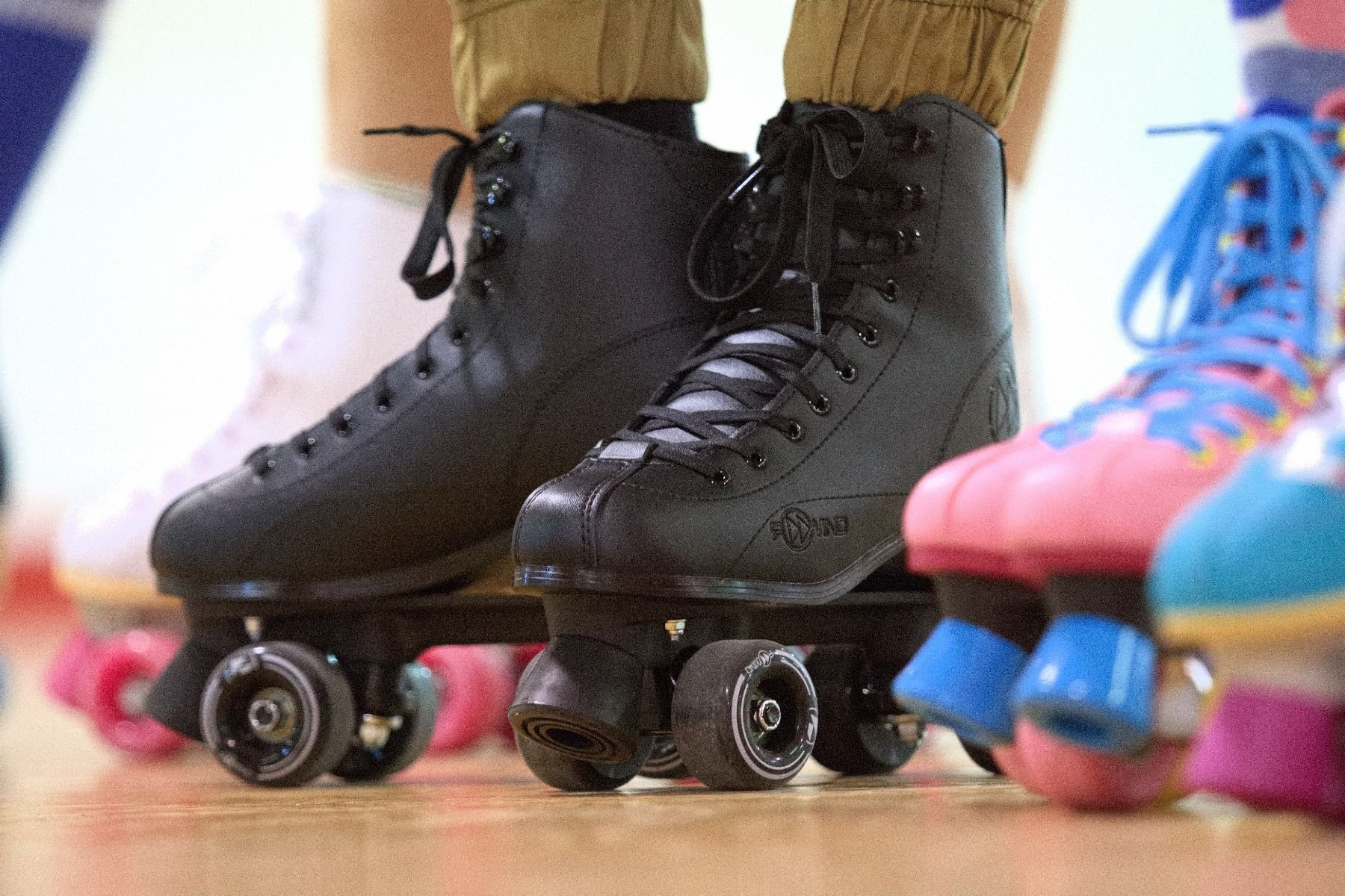 ROLLER DERBY REWIND QUAD BLACK MEN SKATES SIZES 6-12 - U772BL